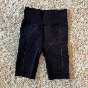 TNA Aritzia Bike Short